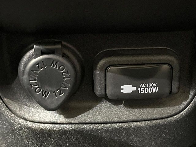 TOYOTA SIENTA HYBRID 2023 Image 31