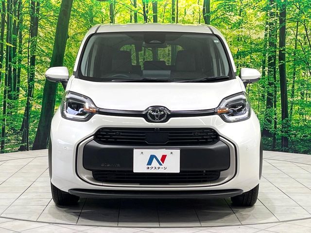 TOYOTA SIENTA HYBRID 2023 Image 31