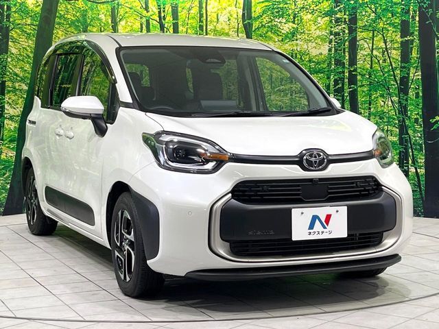 TOYOTA SIENTA HYBRID 2023 Image 31