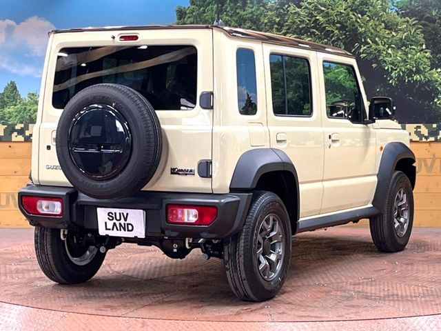 SUZUKI JIMNY NOMADE 2025 Image 31