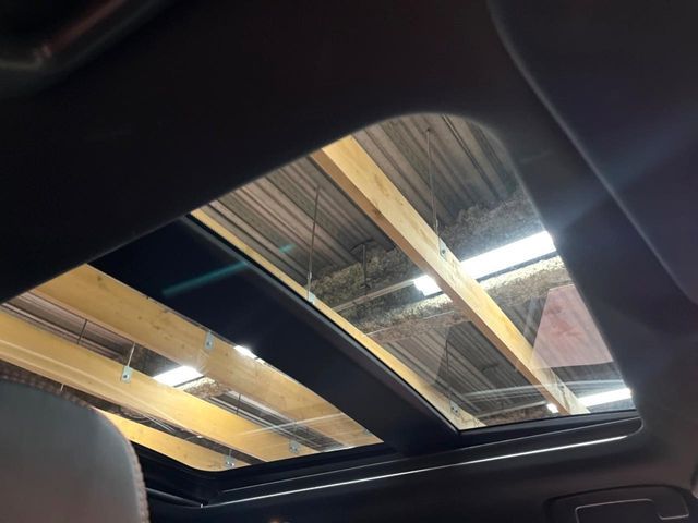 MITSUBISHI OUTLANDER PHEV 2022 Image 31