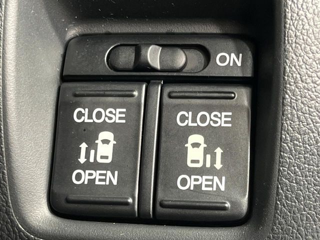 HONDA N BOX+ CUSTOM 4WD 2015 Image 31