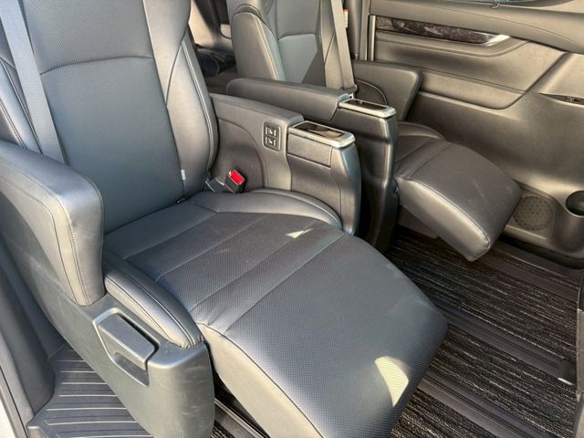 TOYOTA ALPHARD 4WD 2018 Image 31