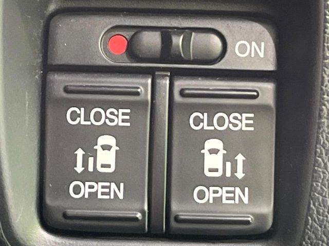 HONDA N BOX CUSTOM 2013 Image 31