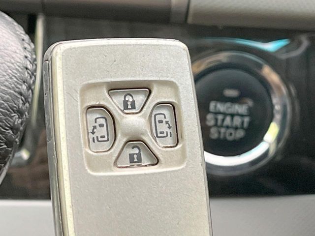 TOYOTA ESTIMA 2008 Image 31