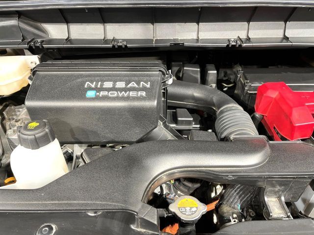 NISSAN SERENA  WG 2024 Image 31