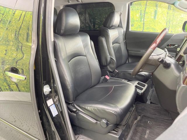 TOYOTA VELLFIRE 2012 Image 31