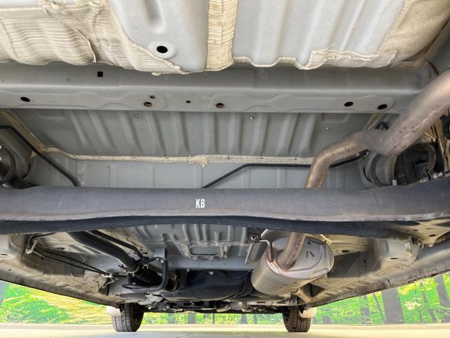 HONDA N BOX 2022 Image 31