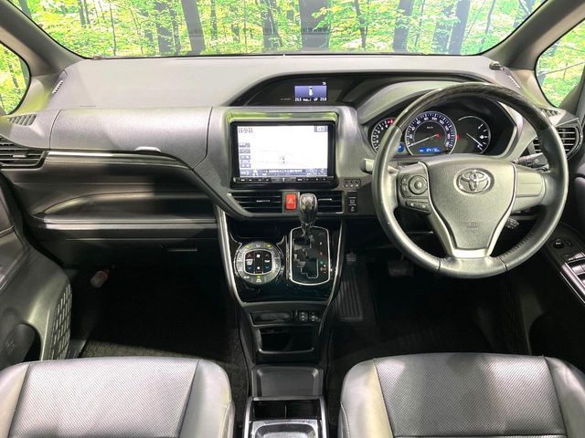 TOYOTA ESQUIRE 2015 Image 31