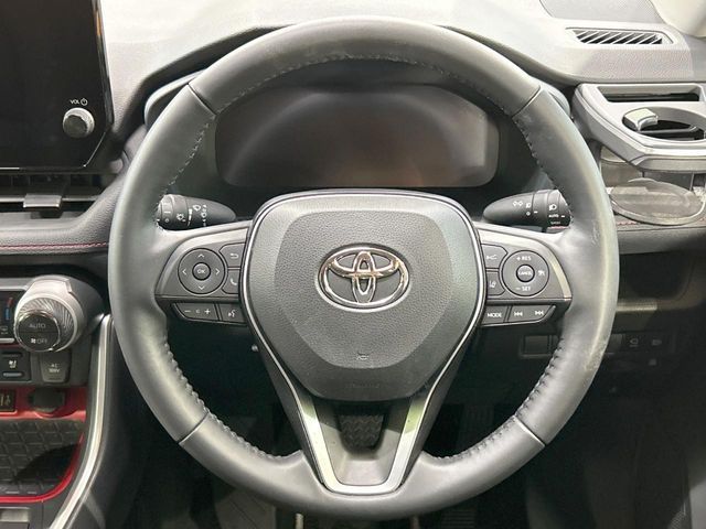 TOYOTA RAV4 HYBRID 4WD 2023 Image 31