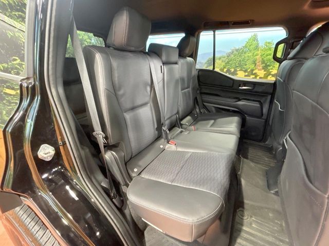 TOYOTA LANDCRUISER 250 2024 Image 31