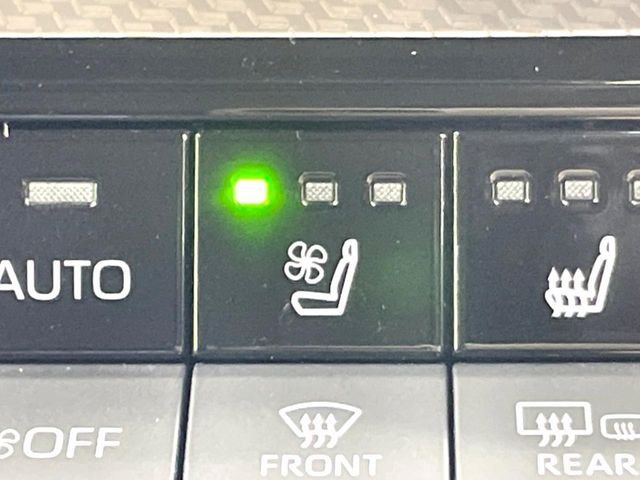 TOYOTA PRIUS 2023 Image 31