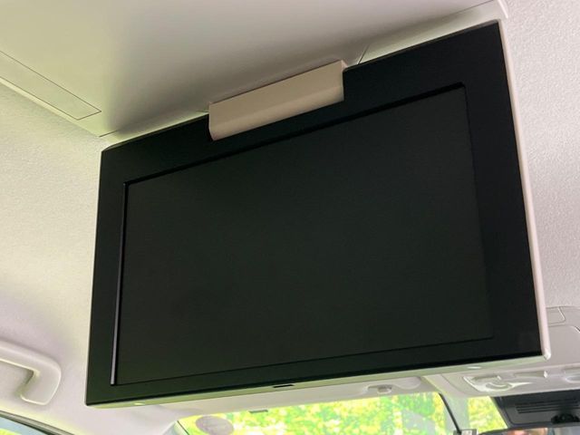 TOYOTA VOXY 2016 Image 31