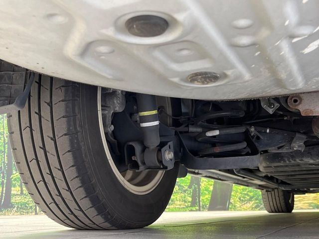 TOYOTA VOXY 2016 Image 31