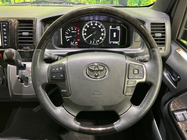 TOYOTA HIACE VAN 4WD 2021 Image 31