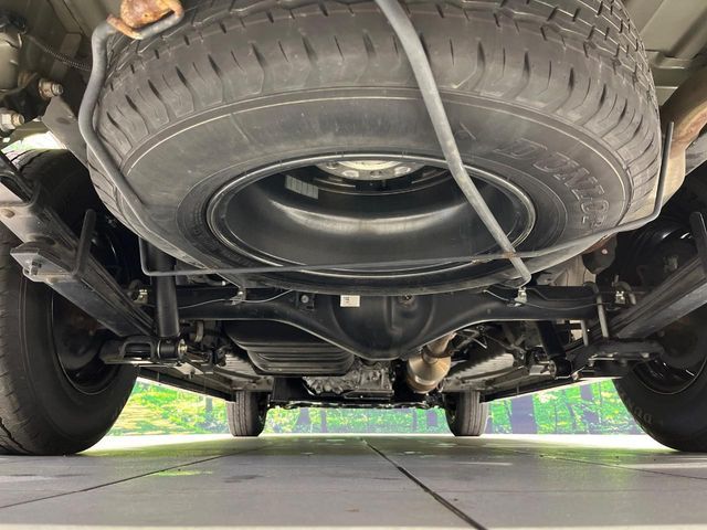 TOYOTA HIACE VAN 4WD 2021 Image 31