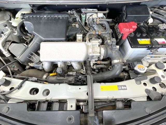 NISSAN NOTE 2013 Image 31