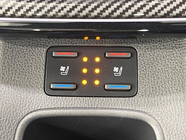 TOYOTA COROLLA CROSS HYBRID 2025 Image 31