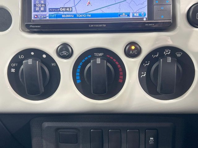 TOYOTA FJ CRUISER 4WD 2015 Image 31