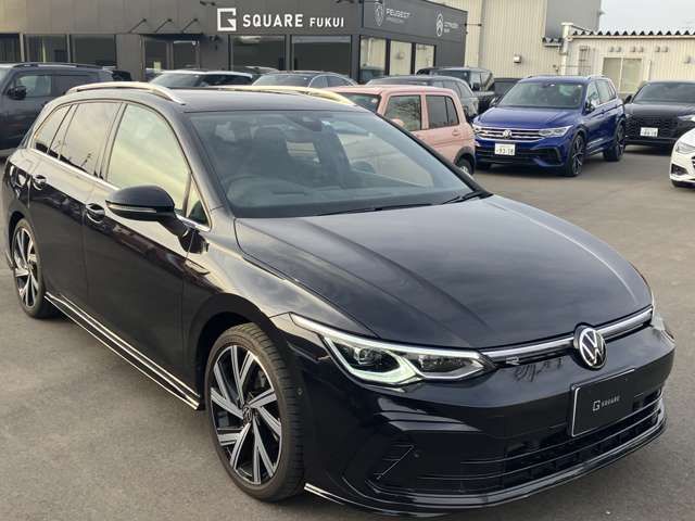 VOLKSWAGEN GOLF VARI 2023 Image 31