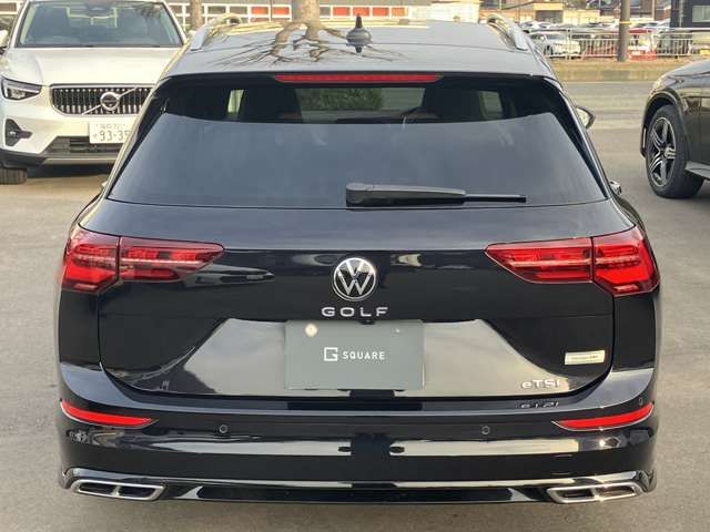 VOLKSWAGEN GOLF VARI 2023 Image 31