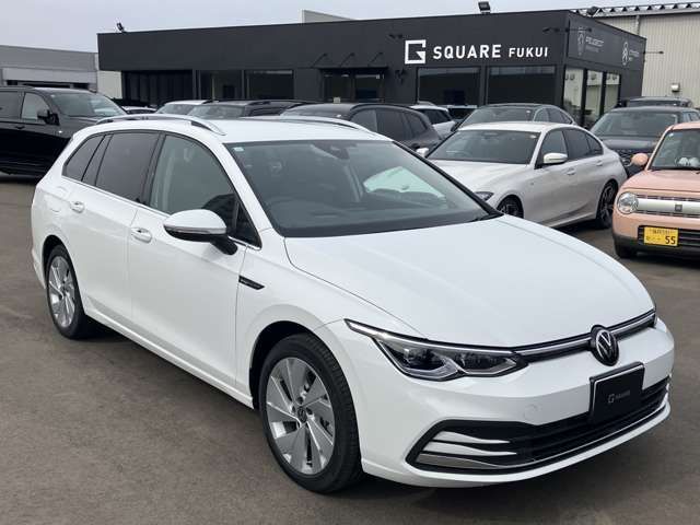 VOLKSWAGEN GOLF VARI 2023 Image 31