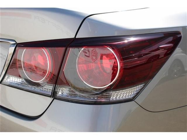 TOYOTA CROWN SEDAN 2016 Image 31