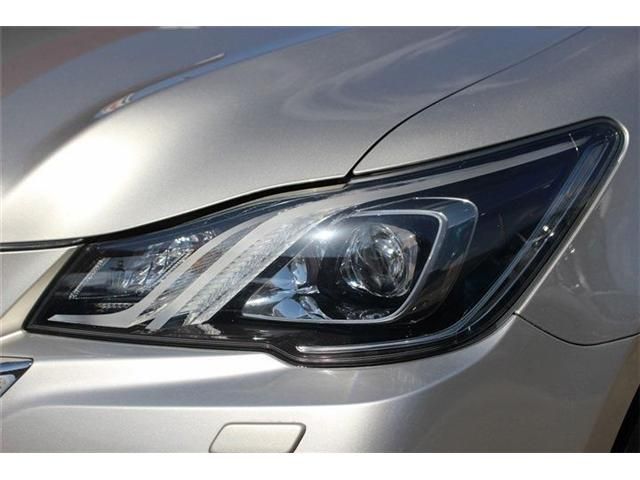 TOYOTA CROWN SEDAN 2016 Image 31