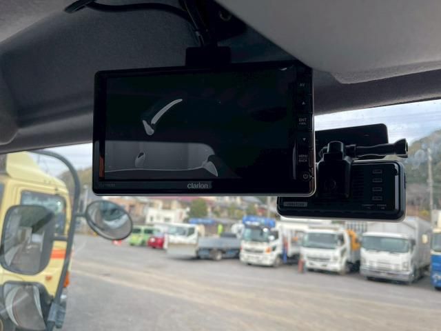 ISUZU FORWARD 2015 Image 31