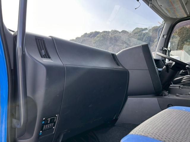 ISUZU GIGA 2017 Image 31