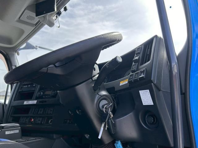 ISUZU GIGA 2017 Image 31