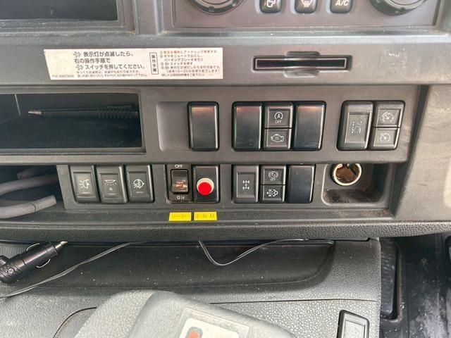 ISUZU GIGA 2017 Image 31