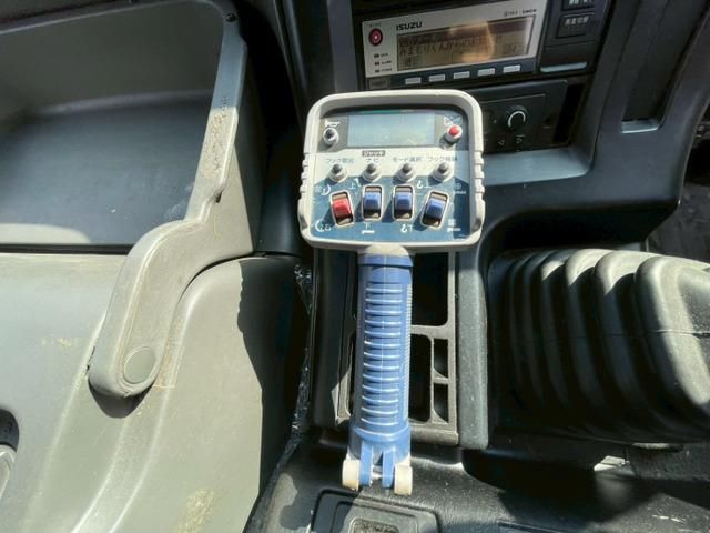 ISUZU GIGA 2014 Image 31