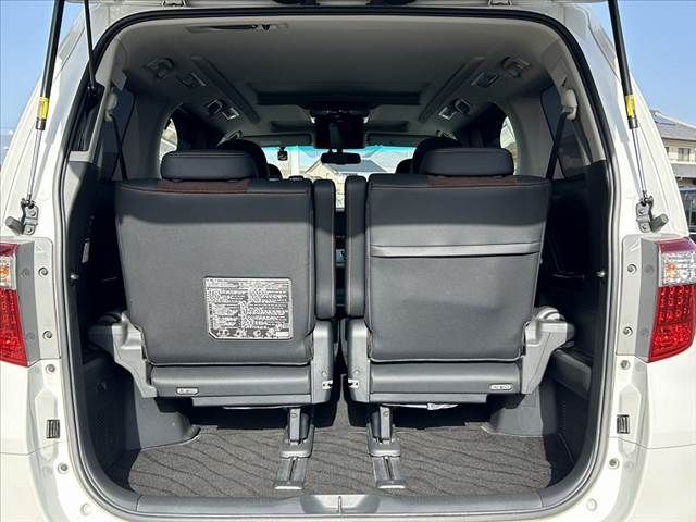 TOYOTA ALPHARD 2013 Image 31