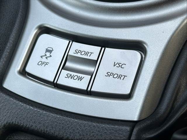 TOYOTA 86 2012 Image 31