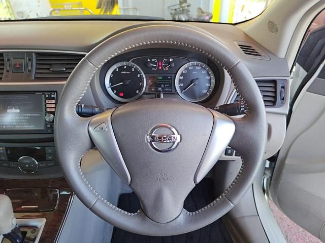 NISSAN SYLPHY 2013 Image 31