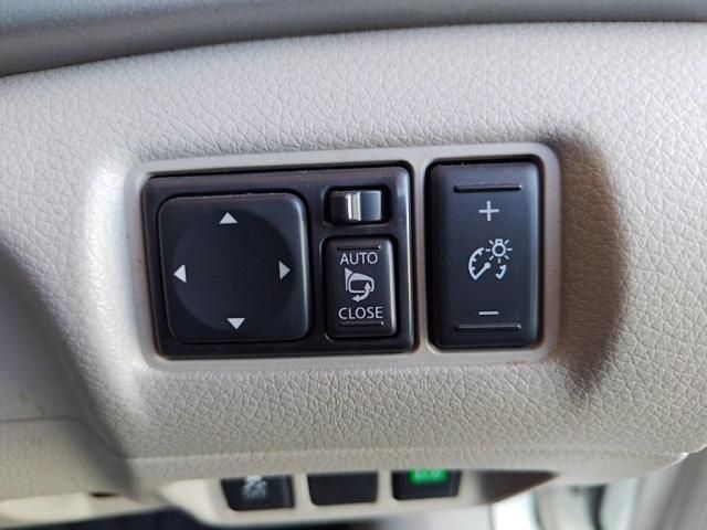 NISSAN SYLPHY 2013 Image 31