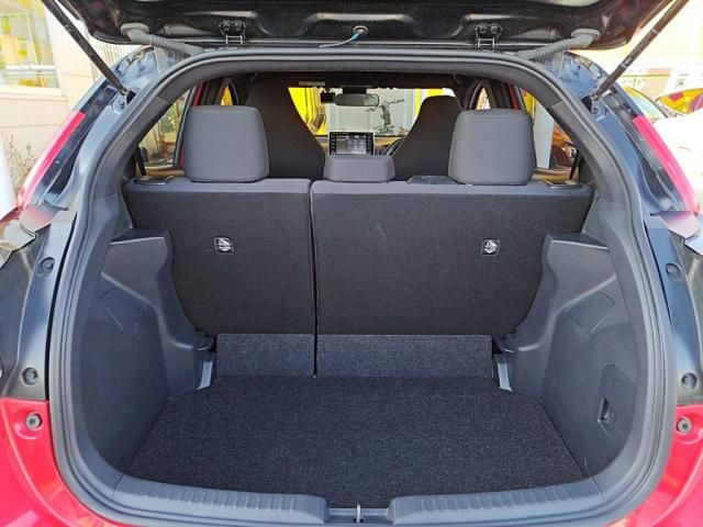 TOYOTA YARIS 2020 Image 31