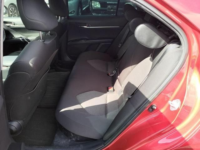 TOYOTA CAMRY HYBRID 2018 Image 31