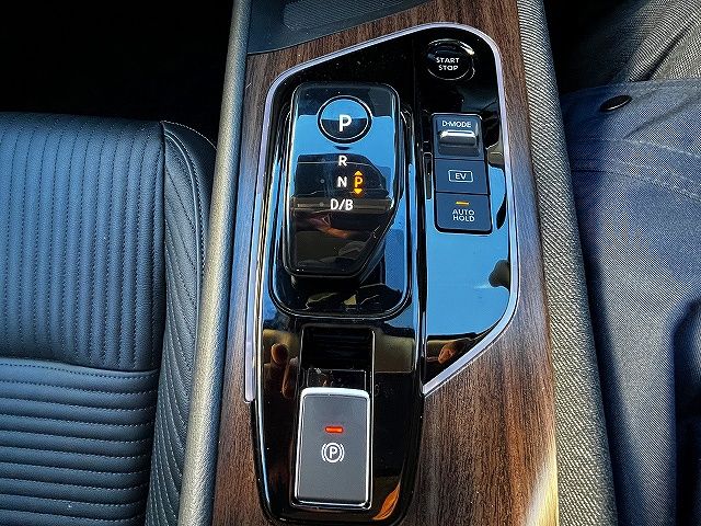 NISSAN AURA 2022 Image 31