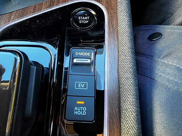 NISSAN AURA 2022 Image 31