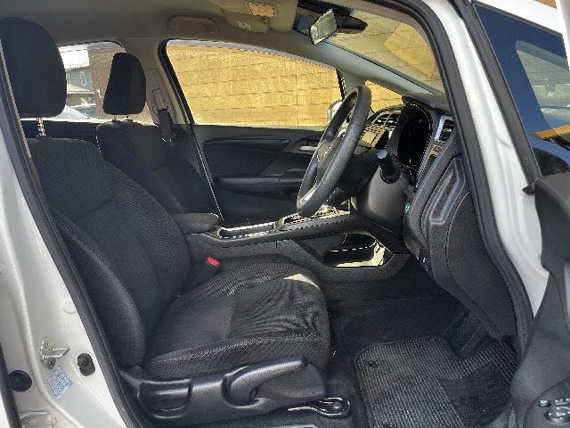 HONDA SHUTTLE HYBRID 2019 Image 31