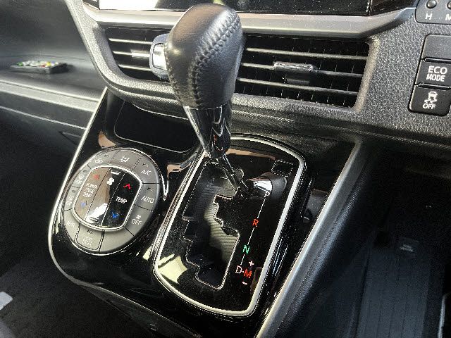 TOYOTA VOXY 4WD 2020 Image 31