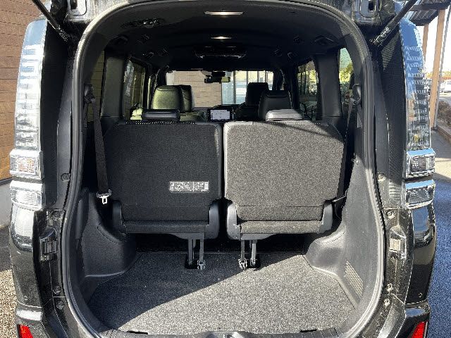 TOYOTA VOXY 4WD 2020 Image 31