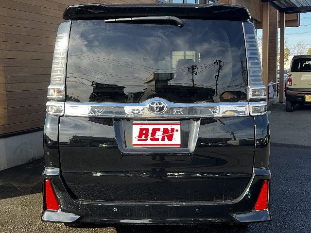 TOYOTA VOXY 4WD 2020 Image 31