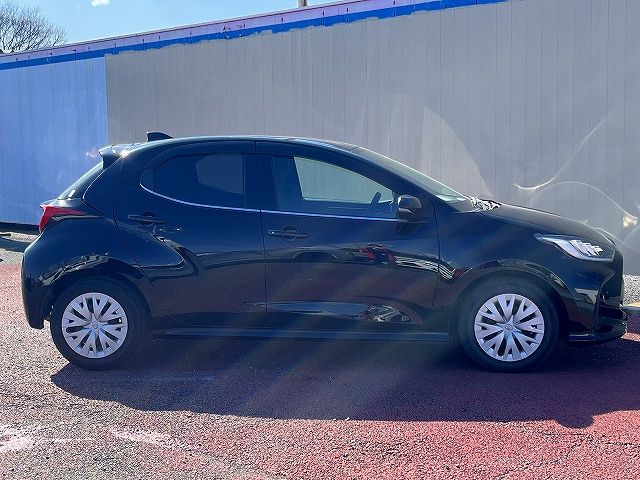 TOYOTA YARIS HYBRID 2023 Image 31