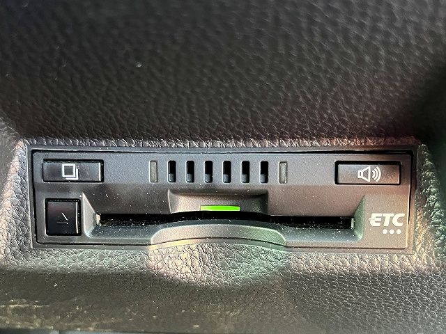 TOYOTA YARIS HYBRID 2023 Image 31