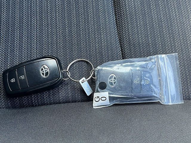 TOYOTA YARIS HYBRID 2023 Image 31