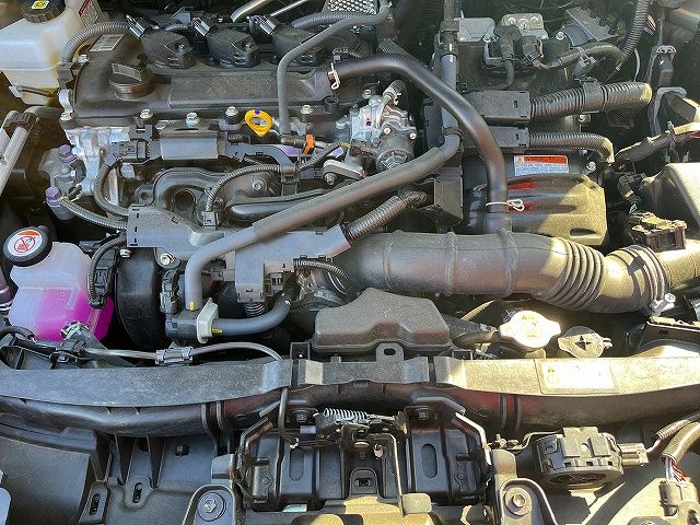 TOYOTA YARIS HYBRID 2023 Image 31