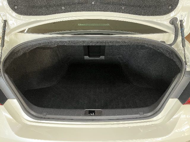 NISSAN FUGA 2023 Image 31